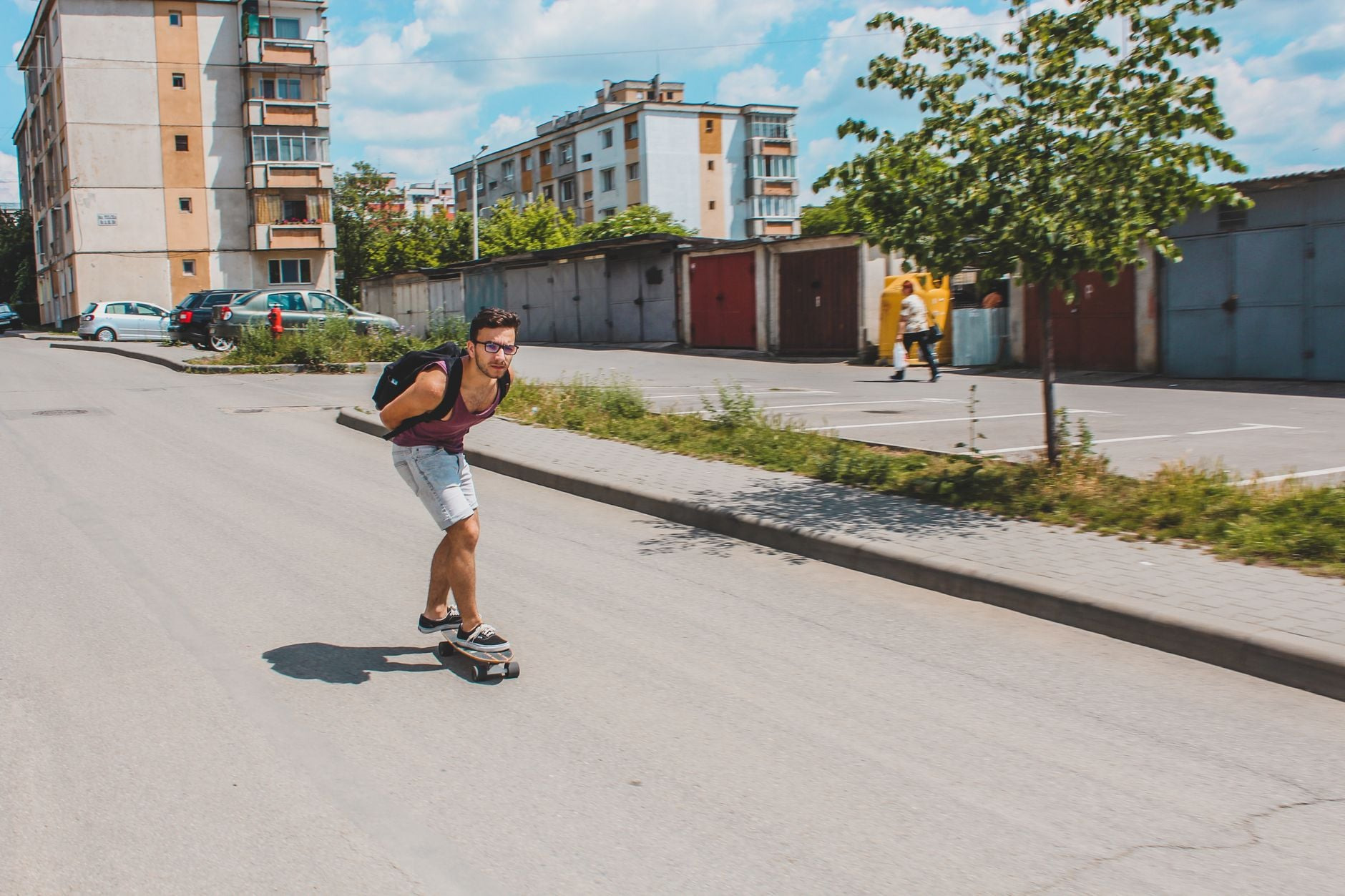 Longboard sau skateboard pentru drumul prin oraș și ce se schimbă la roți